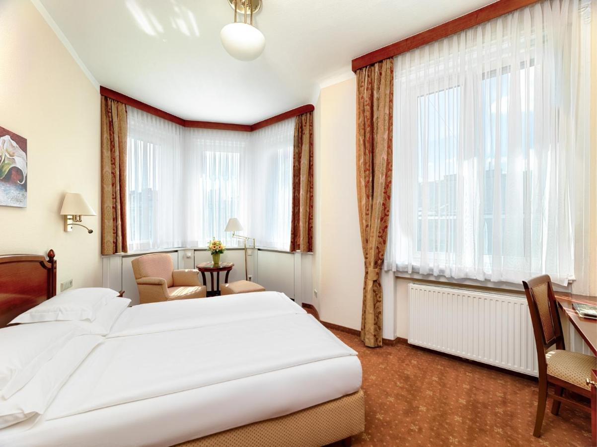 Hotel Erzherzog Rainer Wiedeń Pokój zdjęcie